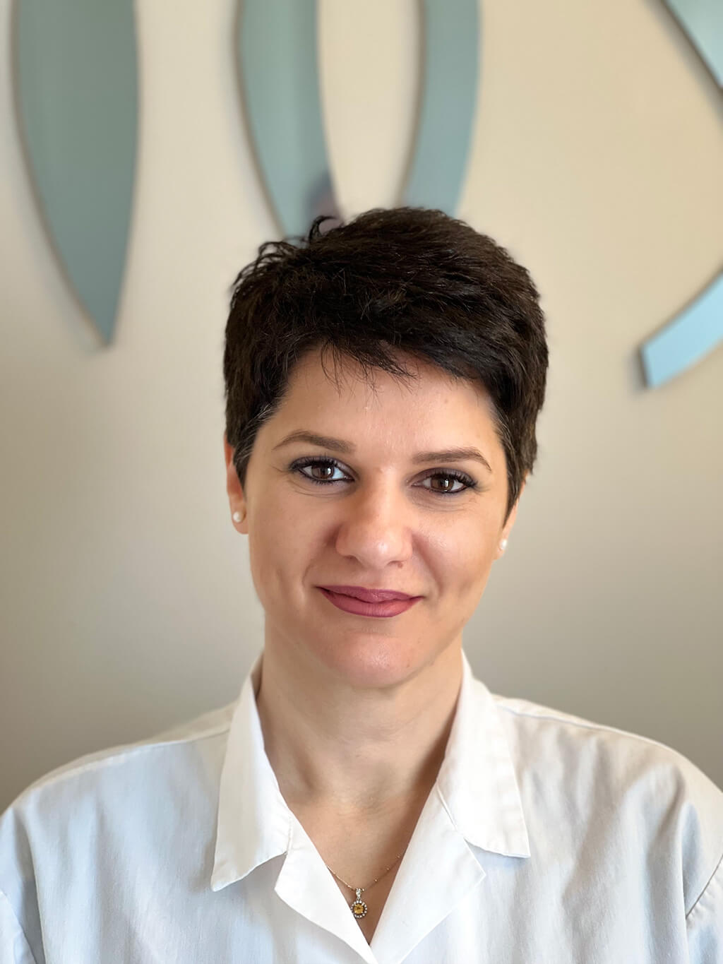 Claudia, staff Bios